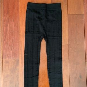 Black stretchy leggings